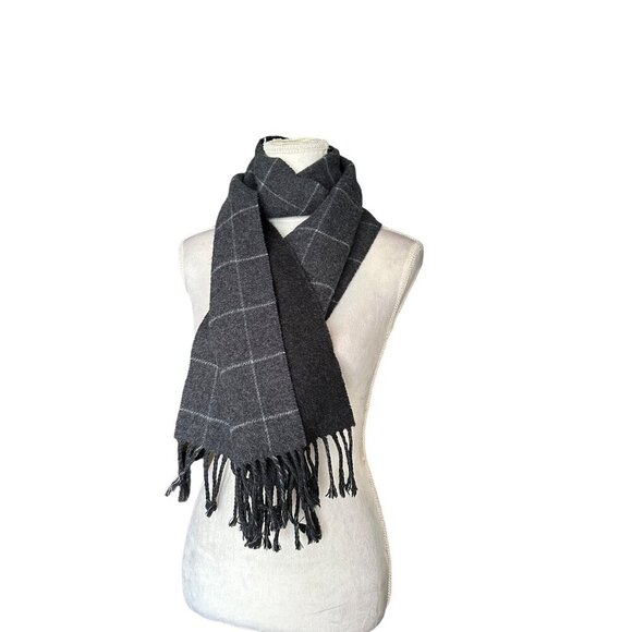 Chaps Windowpane Check Scarf With Fringe Made In Italy Charcoal Gray - Picture 4 of 6